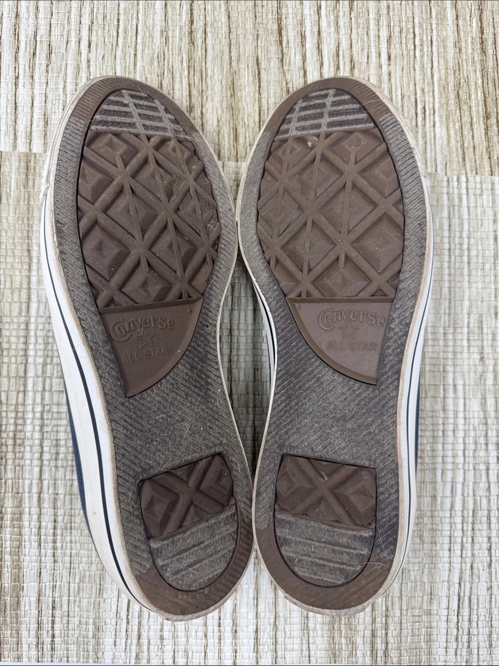 Converse Low Top
